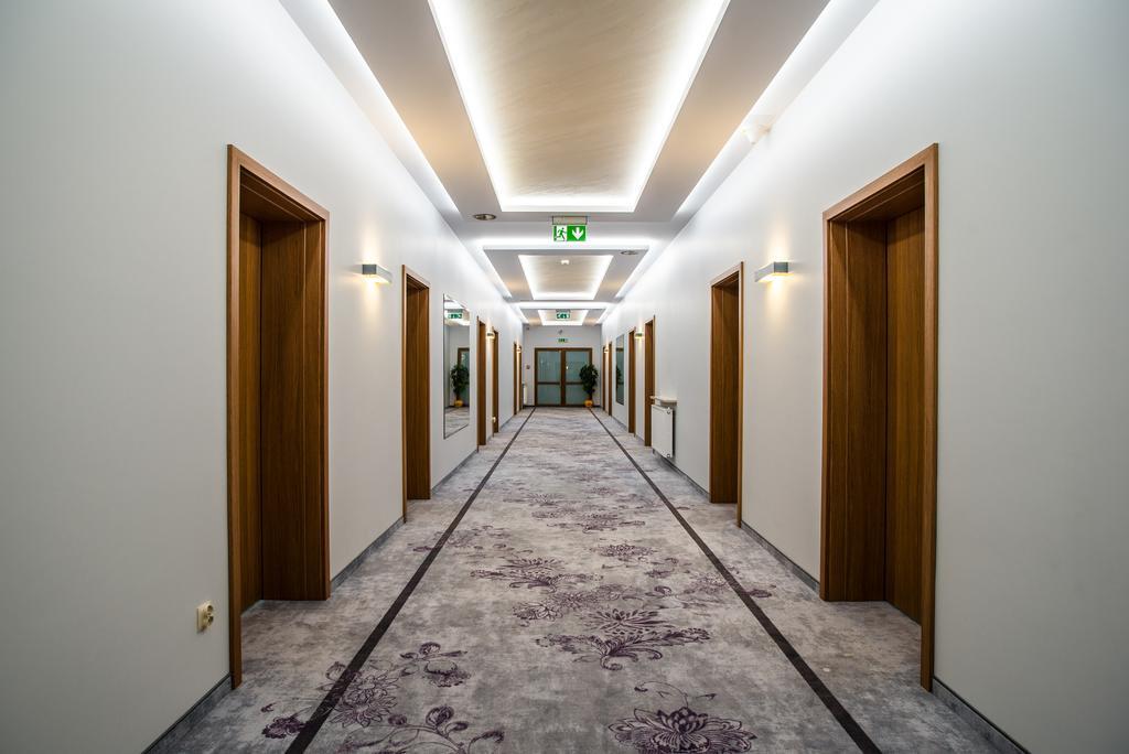 Hotel Polonia Біла Підляська Екстер'єр фото